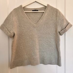 Soft Grey 100% Cashmere Short sleeved sweater